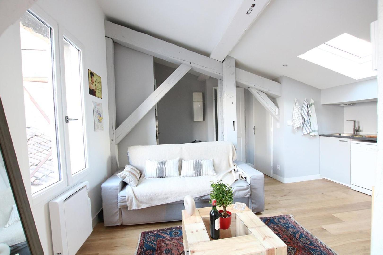 GuestReady - Comfy Attic Apartment near Grand Théâtre Burdeos Exterior foto
